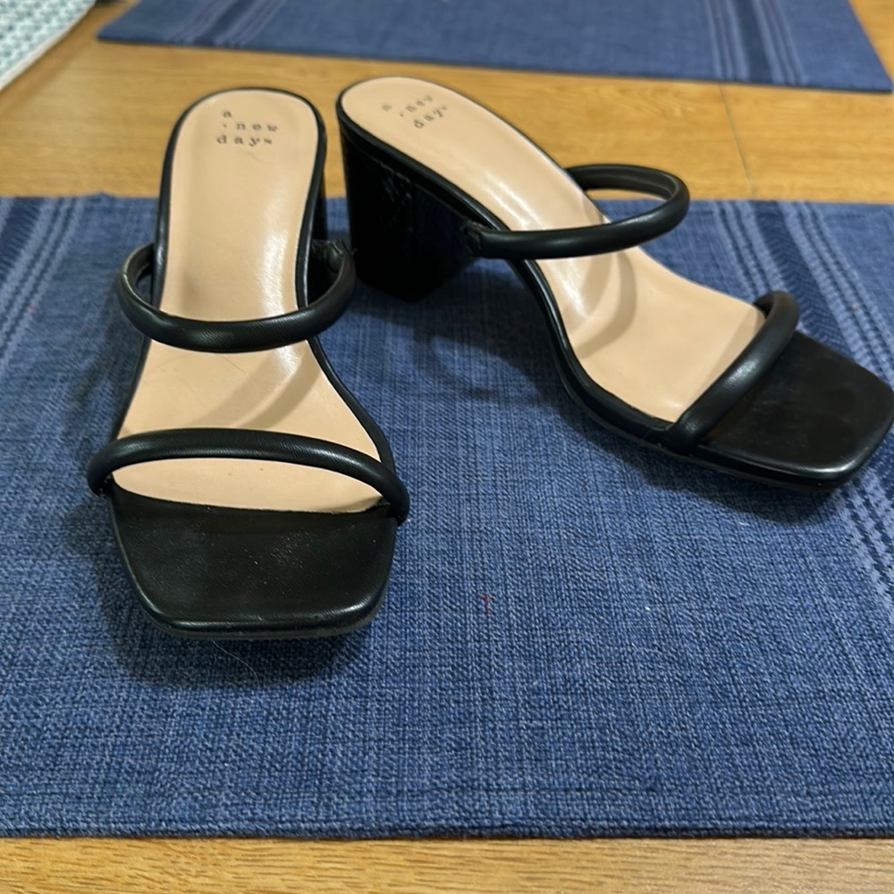 Backless strap sandals